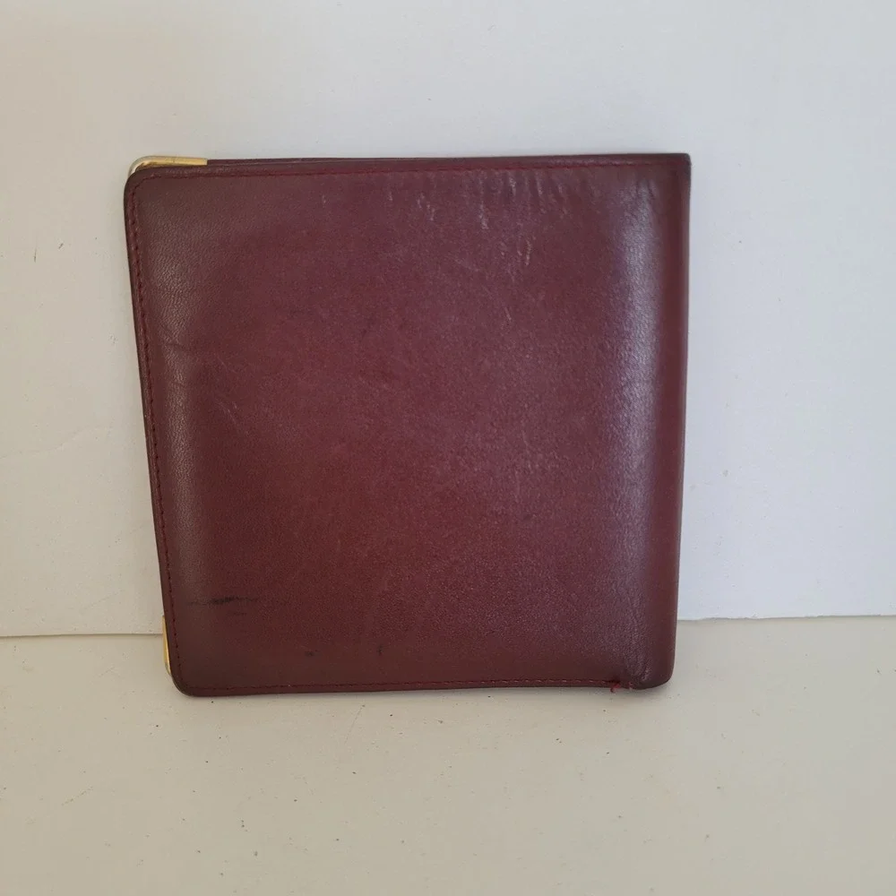 Cartier Paris Must de Cartier Burgundy Leather Bifold Wallet Gold Corners L24